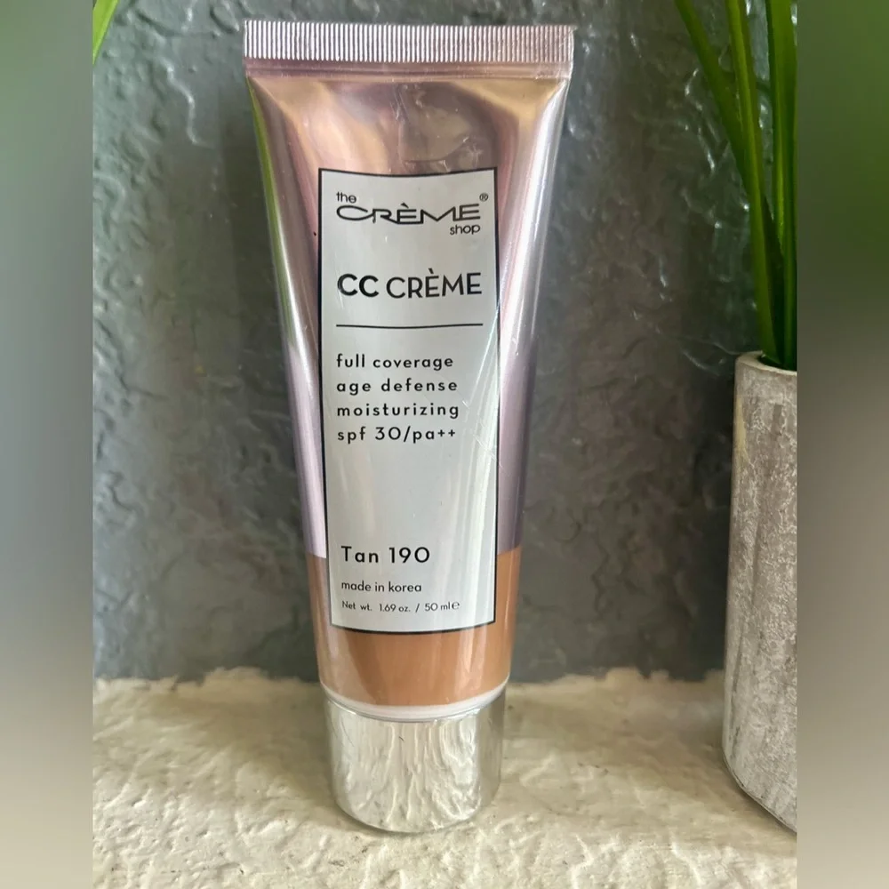 The Crème Shop CC Cream Color Adapting Full Coverage SPF 30 Tan 190 Korean